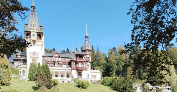 Dvorci Transilvanije i legenda grofa Drakule
